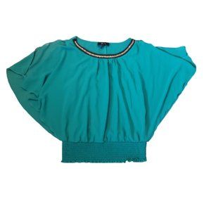 🎉👶 CLOSET SALE 👶🎉 BCX Green Open Shoulder Blouse Size Small